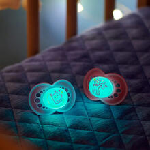 2 SUCCHIETTI 0-3 MESI SILICONE MAM ORIGINAL NIGHT 6+ 