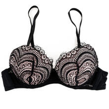 REGGISENO PUSH UP GRADUATO CON FRANGIE E PIZZO COPPA B 