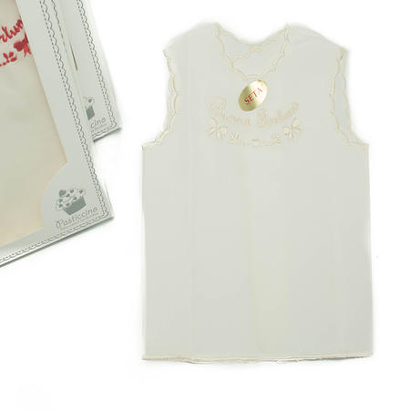 camicina-ricamata-a-mano-in-tessuto-setificato