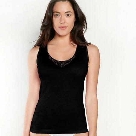 camiciola-donna-spalla-larga-pizzo-macrame