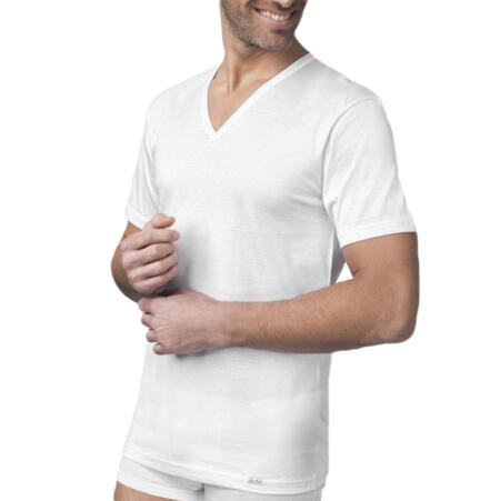 maglietta-uomo-mezza-manica-filo-scozia-con-scollo-a-punta