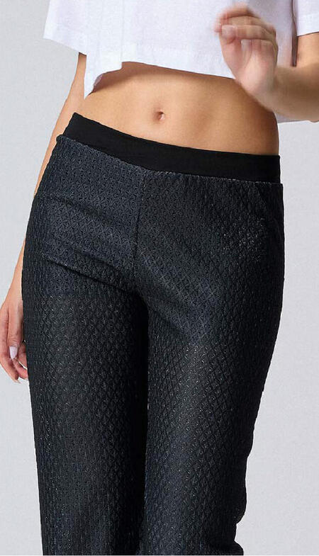 pantalone-donna-comodo-traforato