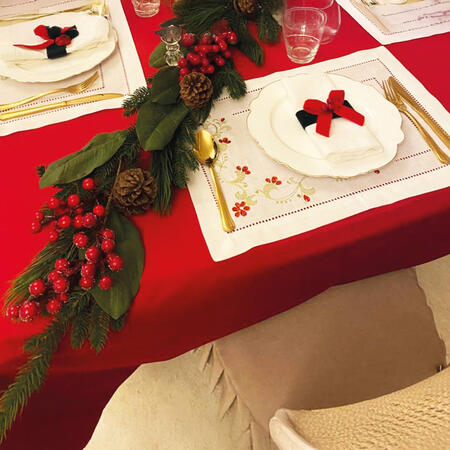 tovaglia-natale-x12-velluto-scolpito-logato-cm-140x240