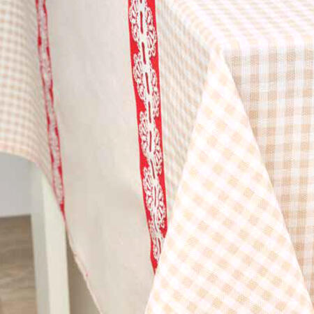 tovaglia-natalizia-x6-cotone-ricamata-cm-140x180-in-scatola