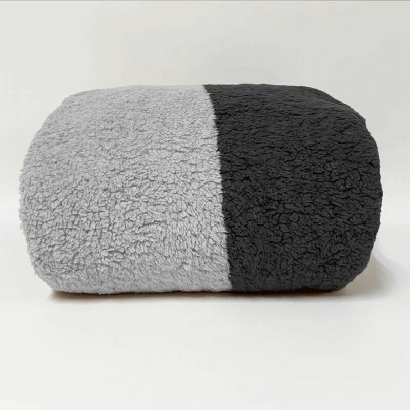 COPERTA 1 PIAZZA CM 150X200 FLANEL 200GR MQ+ SHERPA 200GR BuyBuy24 Abbilgiamento e Biancheria